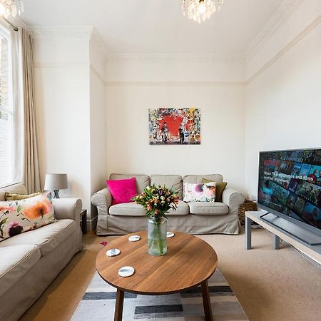 Heart Of Ealing Apartment With Garden Londyn Zewnętrze zdjęcie