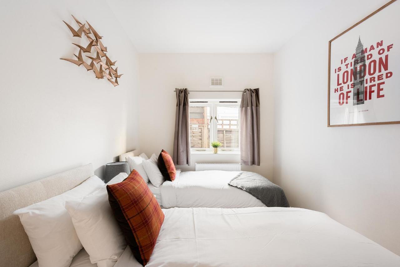 Heart Of Ealing Apartment With Garden Londyn Zewnętrze zdjęcie
