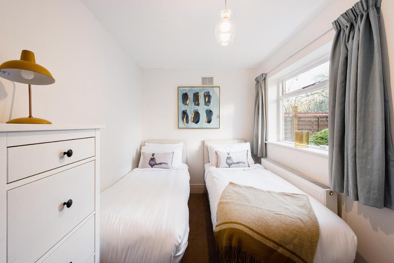 Heart Of Ealing Apartment With Garden Londyn Zewnętrze zdjęcie