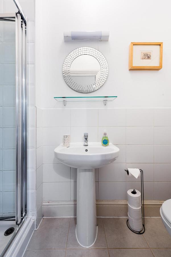 Heart Of Ealing Apartment With Garden Londyn Zewnętrze zdjęcie