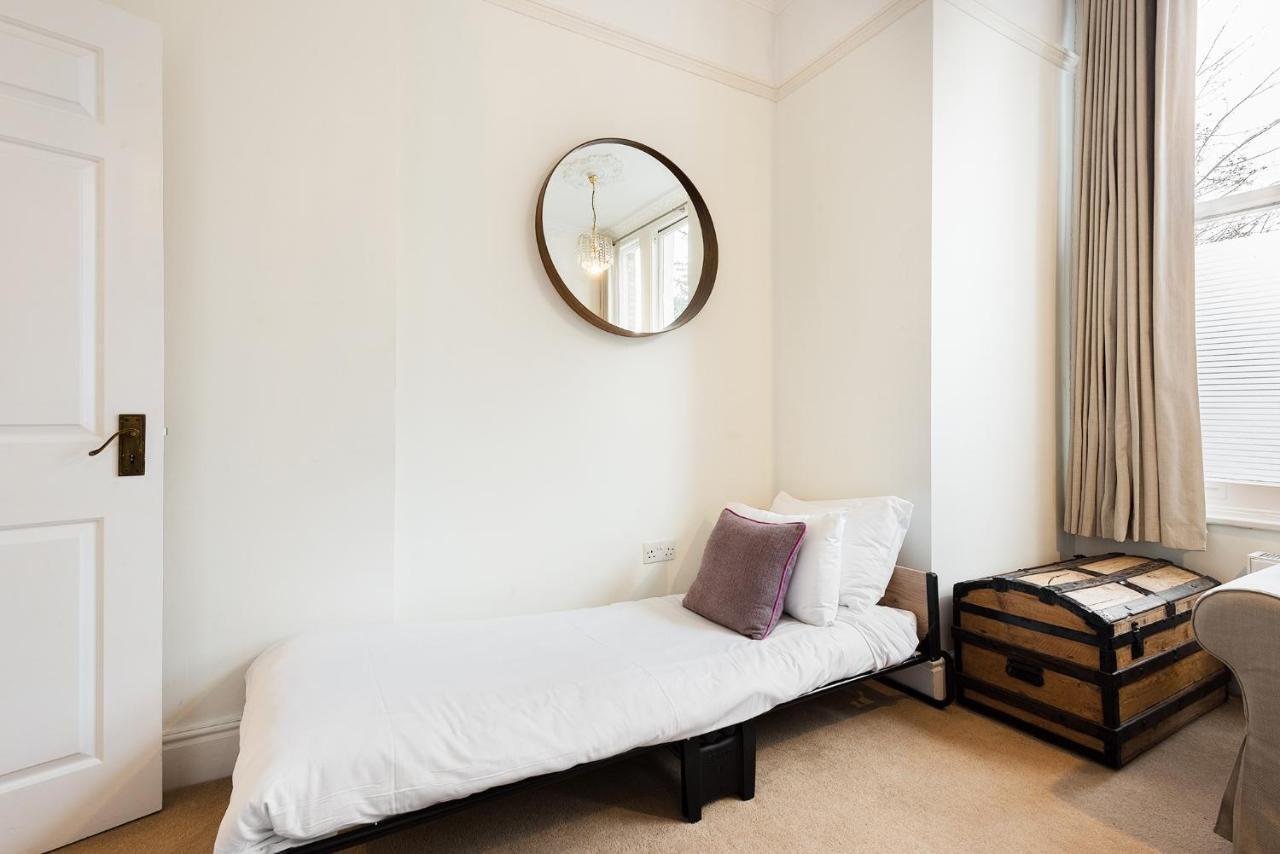 Heart Of Ealing Apartment With Garden Londyn Zewnętrze zdjęcie