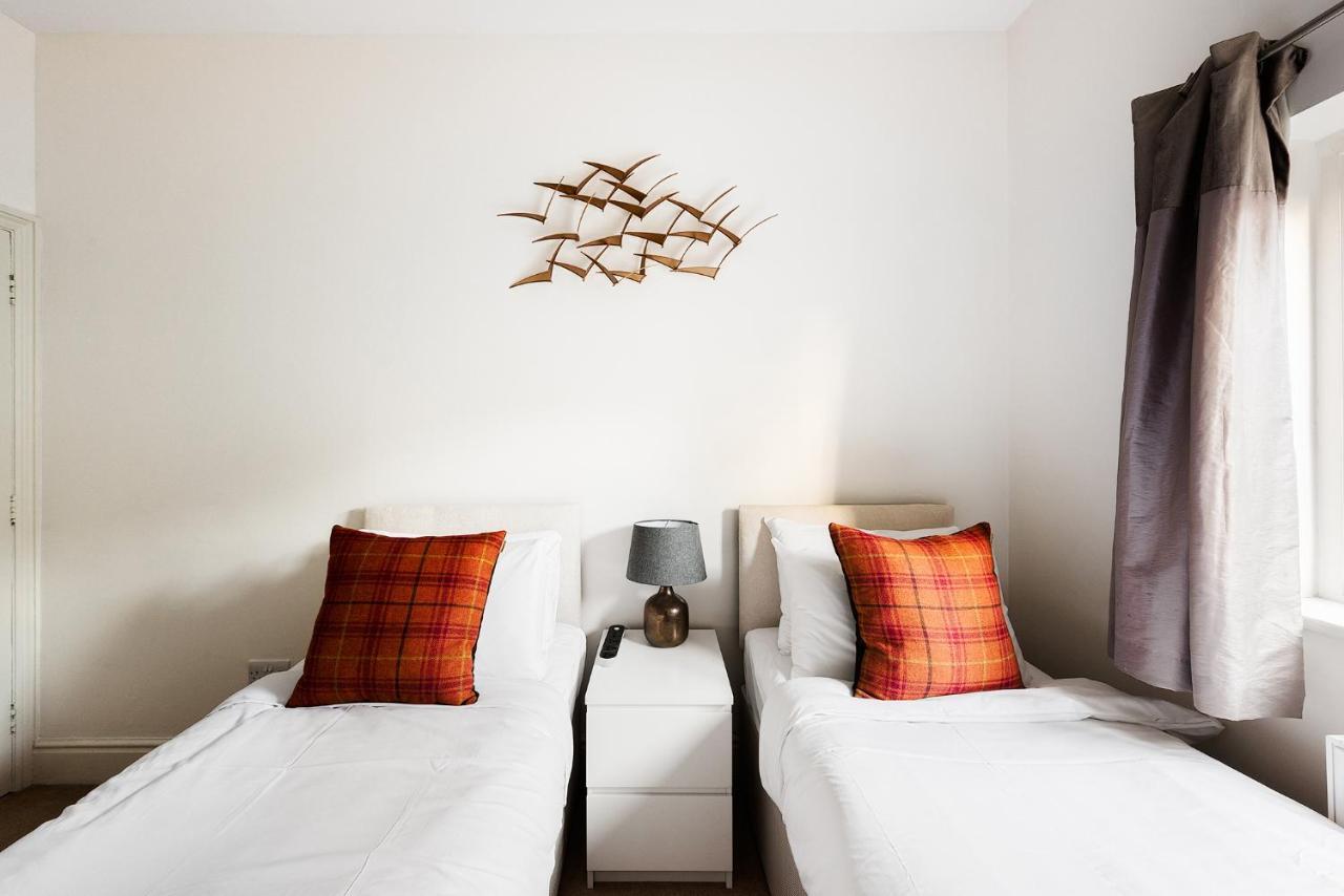 Heart Of Ealing Apartment With Garden Londyn Zewnętrze zdjęcie