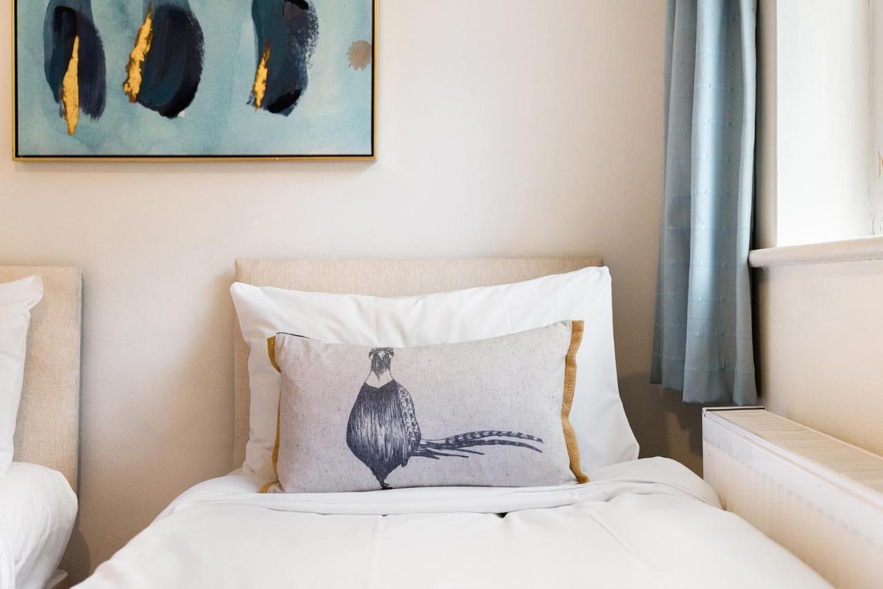 Heart Of Ealing Apartment With Garden Londyn Zewnętrze zdjęcie