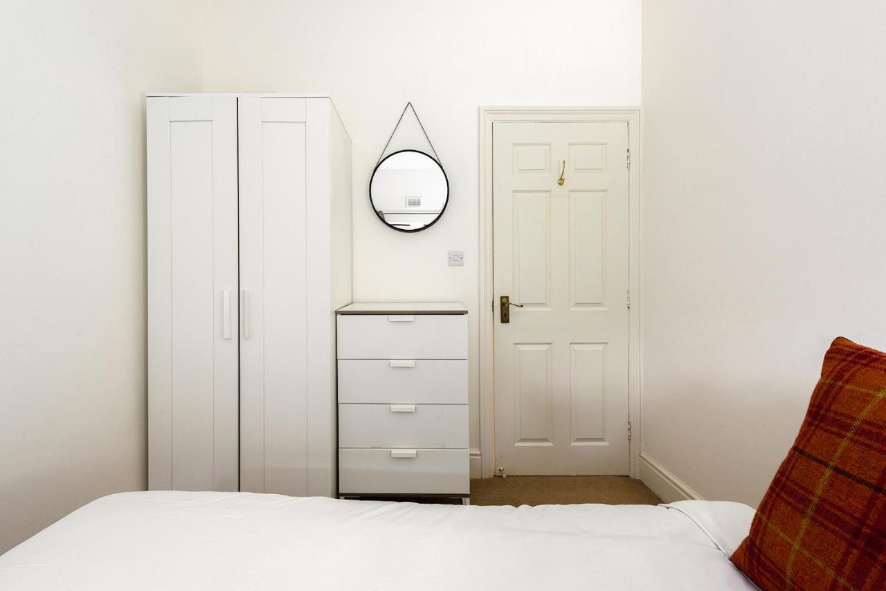 Heart Of Ealing Apartment With Garden Londyn Zewnętrze zdjęcie