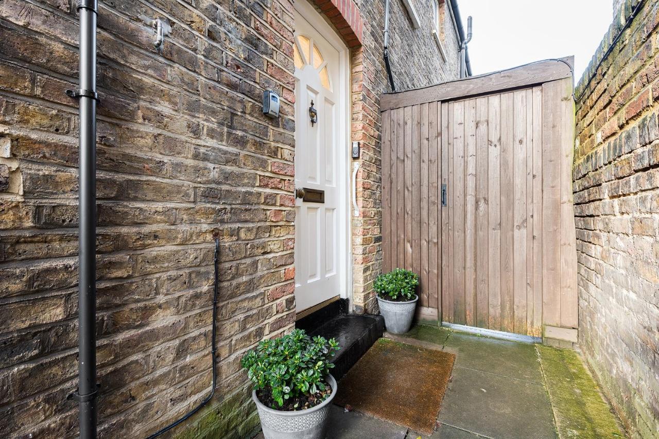 Heart Of Ealing Apartment With Garden Londyn Zewnętrze zdjęcie